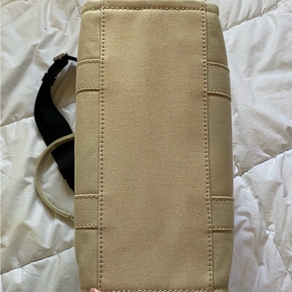 Marc Jacobs The Tote Bag - Picture 5 of 6